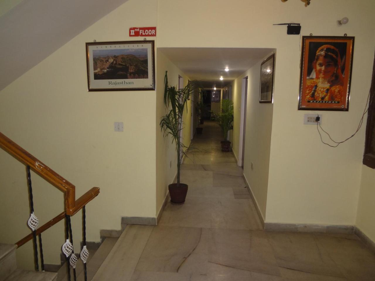 Hotel Jaipur Achrol エクステリア 写真
