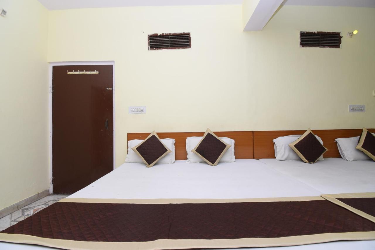 Hotel Jaipur Achrol エクステリア 写真