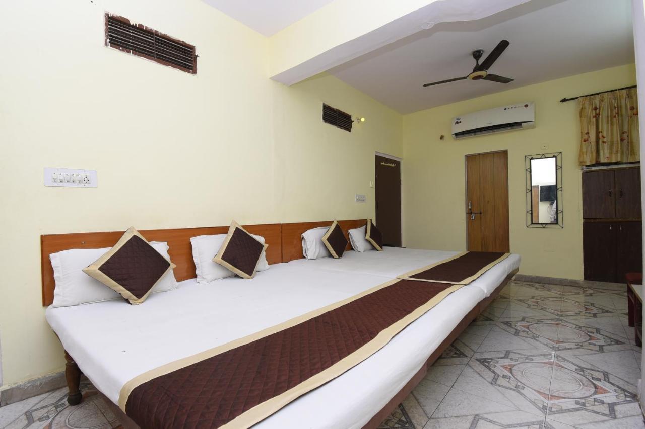Hotel Jaipur Achrol エクステリア 写真